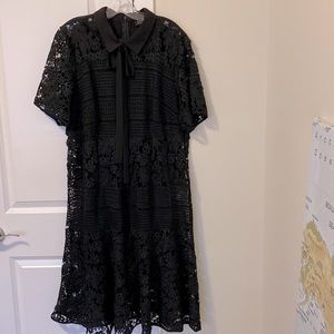 Gorgeous ELOQUII lace black dress, preloved, great condition.
